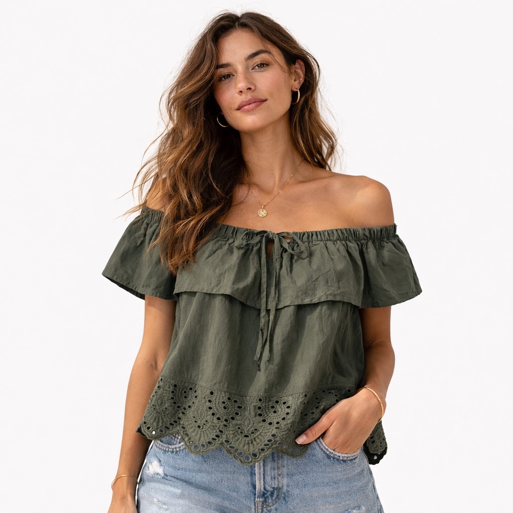 Romeo & Juliet Couture Olive Off Shoulder Eyelet Blouse Size S Boho Cotton Top S